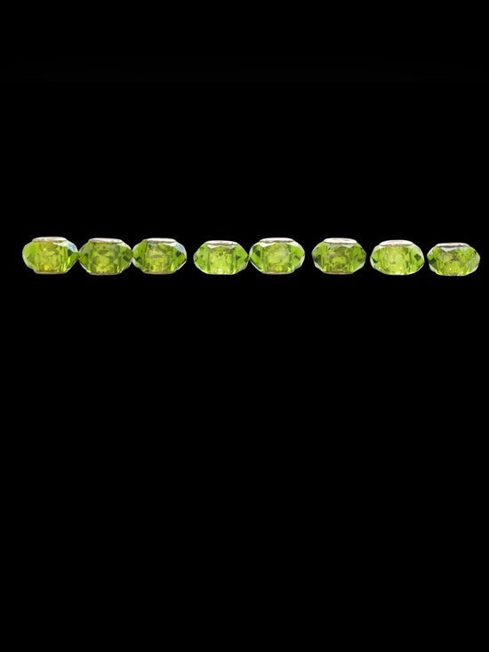Jewelry - Sterling Green Faceted Glass Beads (8) Bracelet Strand - Women Jewelry